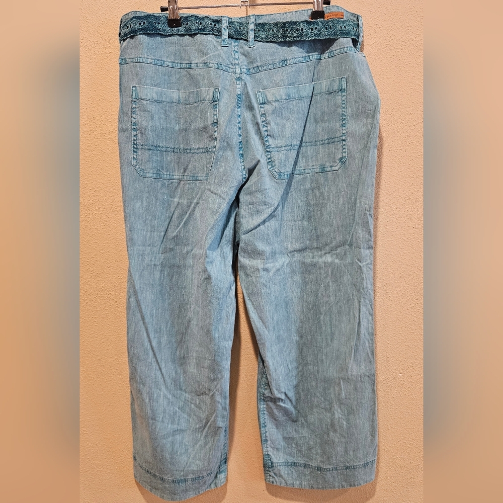 Soft Surroundungs Women's Teal Belted Chambray Wide Leg Pants, Size 12 - Picture 3 of 5